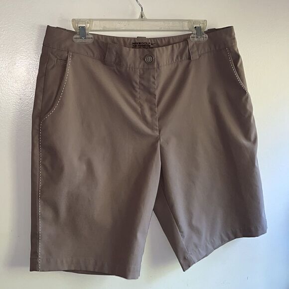 EUC WOMEN’S NIKE GOLF TOUR PERFORMANCE DRI-FIT BERMUDA HI-RISE SHORTS SIZE 12 - Picture 1 of 5